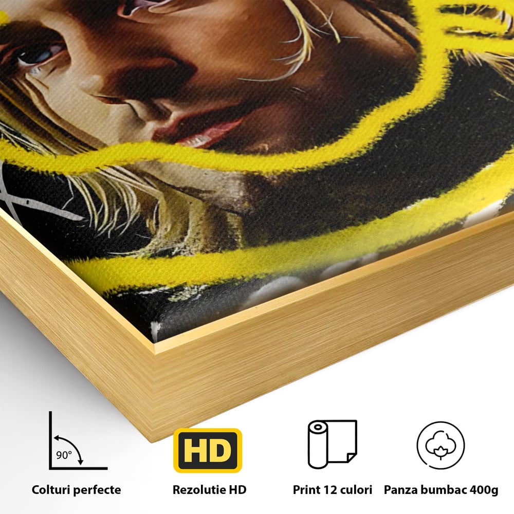 Detaliu al suprafetei: tablou canvas cu portretul lui kurt cobain, in rama de aluminiu auriu